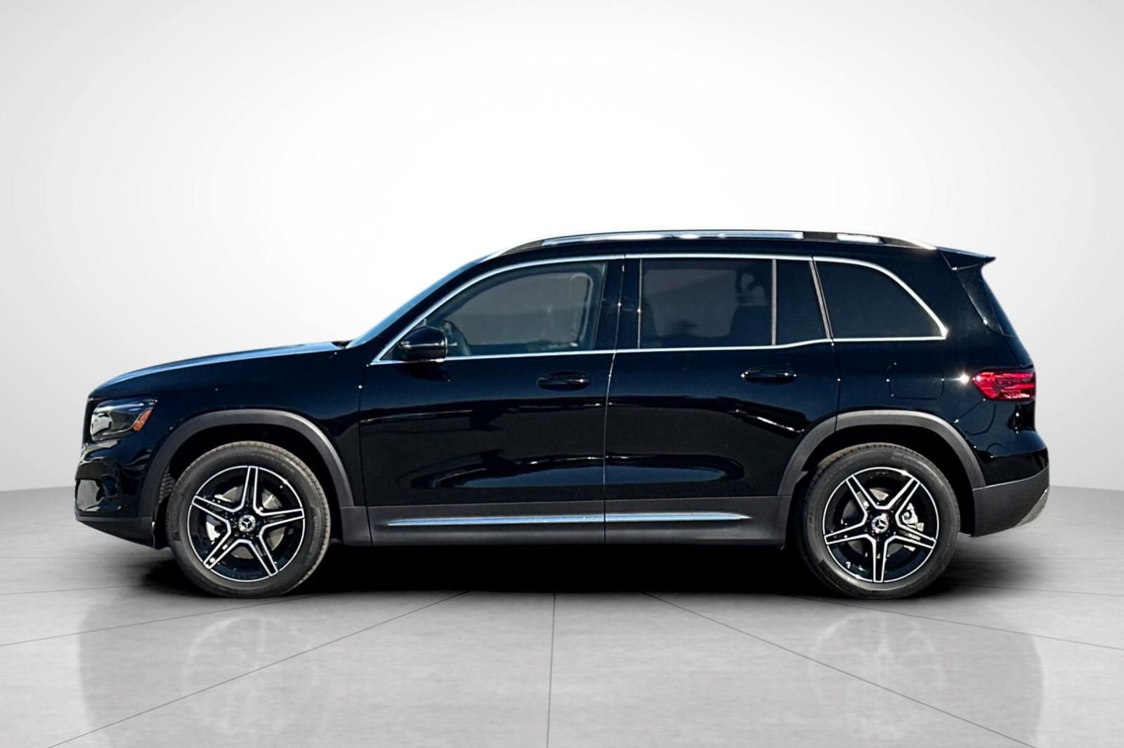 New 2026 Mercedes-Benz GLB 250 image 29