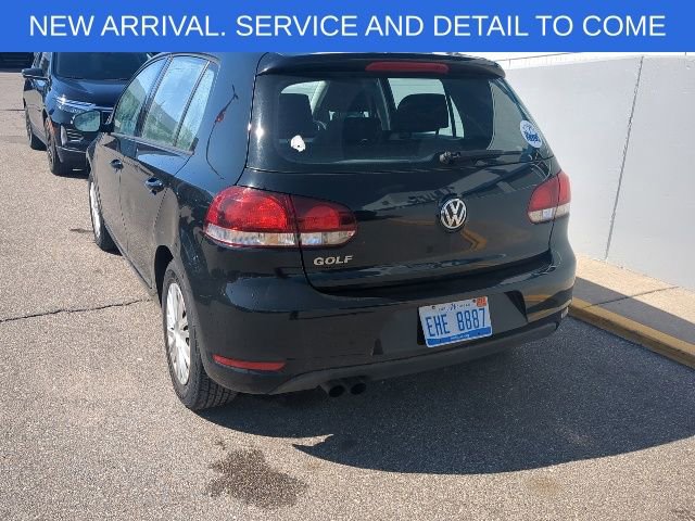 Used 2012 Volkswagen Golf 4-Door image 4