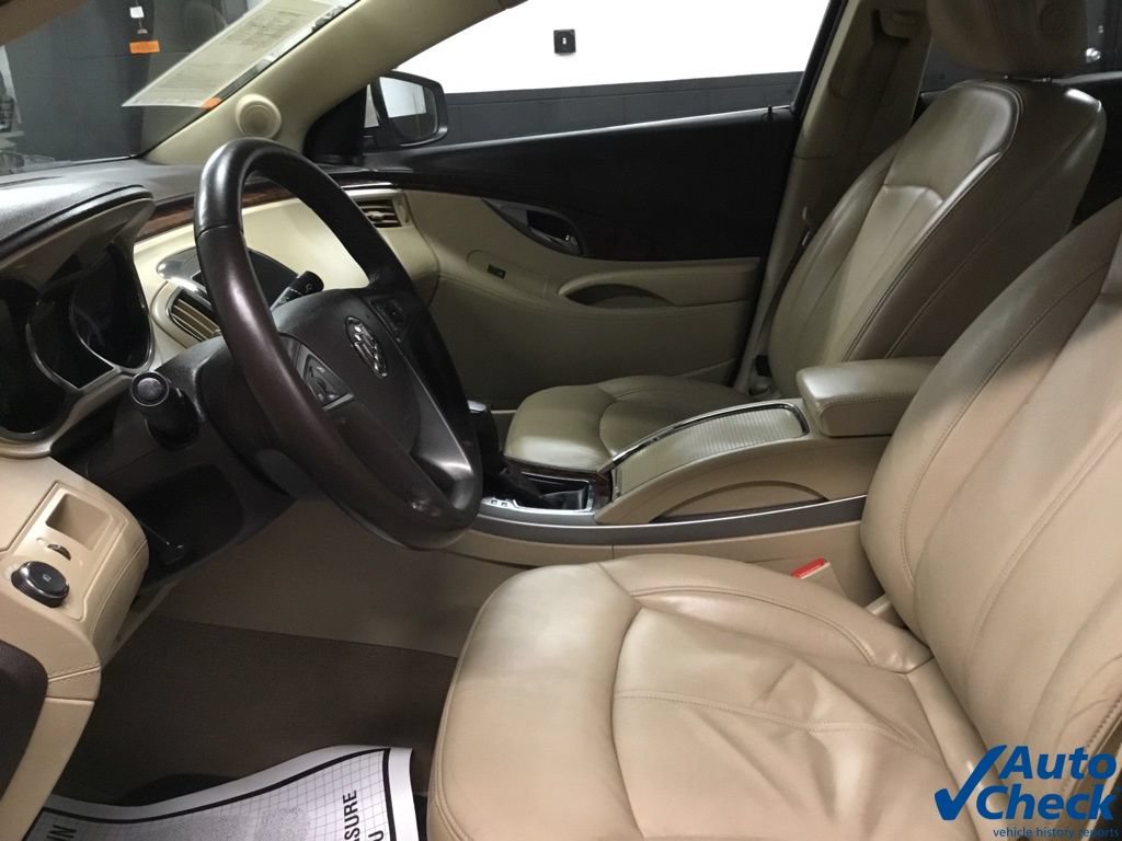 Used 2010 Buick LaCrosse CXL FWD image 24