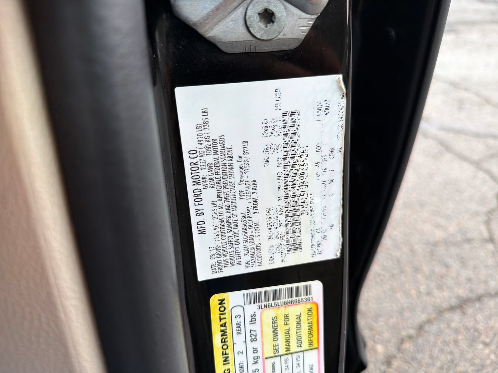 Used 2017 Lincoln MKZ Select w/ Climate Package FWD image 32