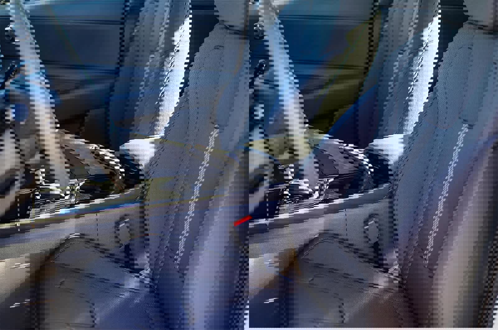 New 2025 Hyundai Elantra SE w/ Cargo Package image 20