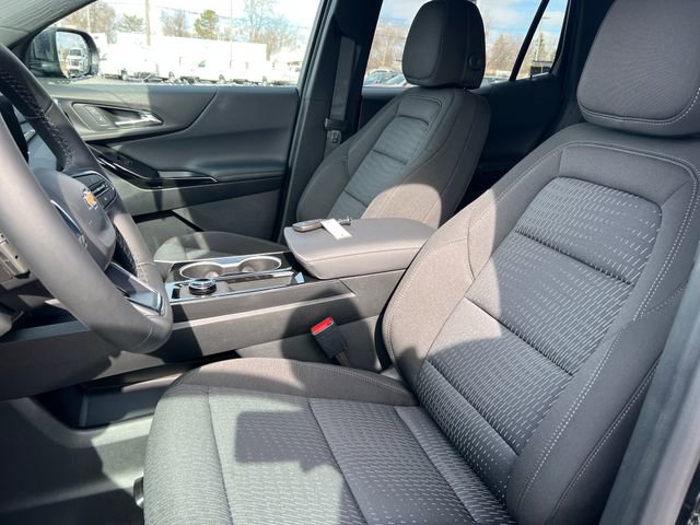 New 2026 Chevrolet Equinox LT w/ LPO, Floor Liner Package image 9