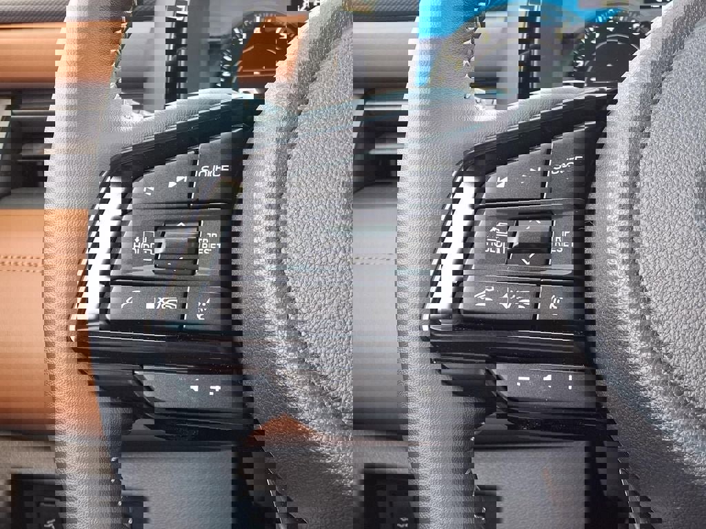 New 2026 Subaru Outback Touring XT image 7