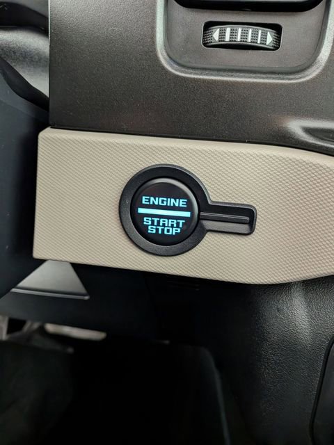 Used 2023 Ford Bronco Big Bend image 21