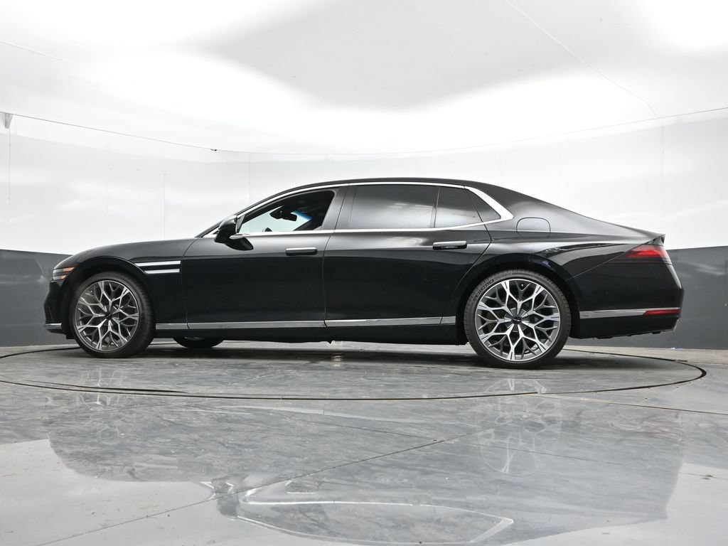 Used 2023 Genesis G90 3.5T AWD/4WD image 48