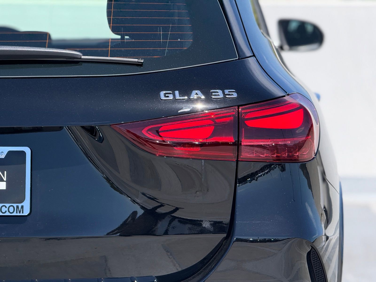 New 2026 Mercedes-Benz GLA 35 AMG 4MATIC image 13