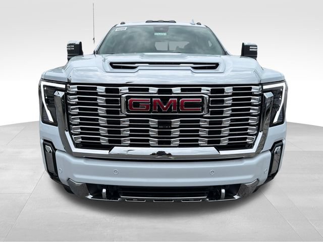 New 2026 GMC Sierra 2500 Denali w/ Denali Reserve Package AWD/4WD image 2