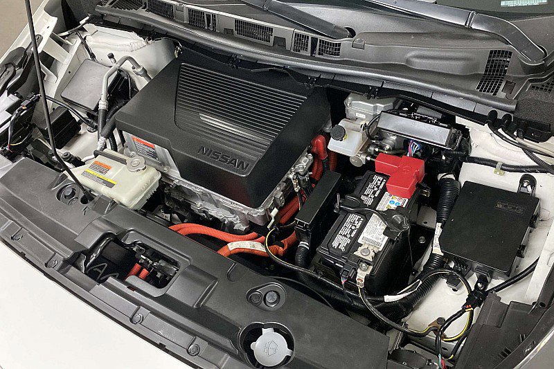 Used 2022 Nissan Leaf S image 13