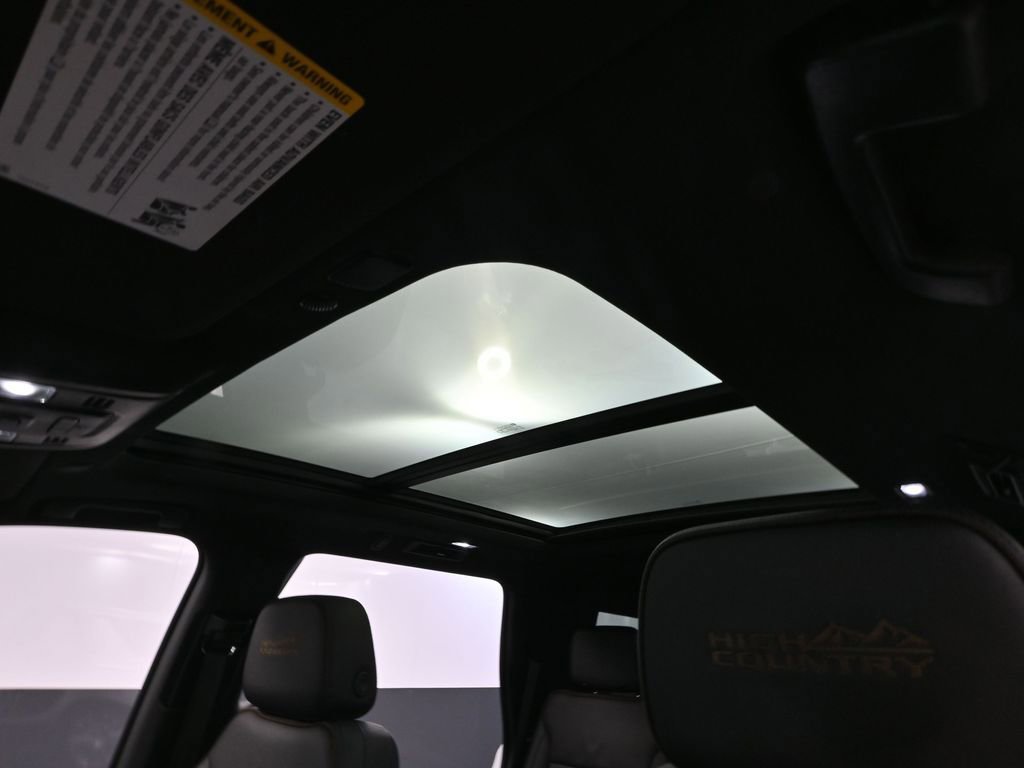 Used 2022 Chevrolet Tahoe High Country image 41