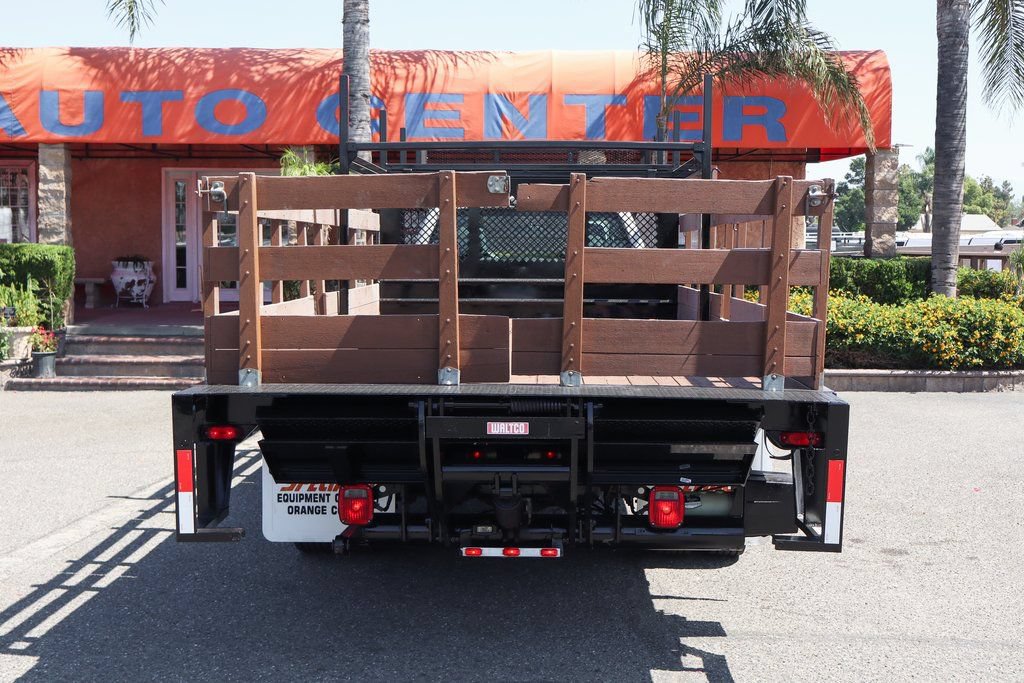 Used 2015 Ford F550 2WD Regular Cab Super Duty image 7