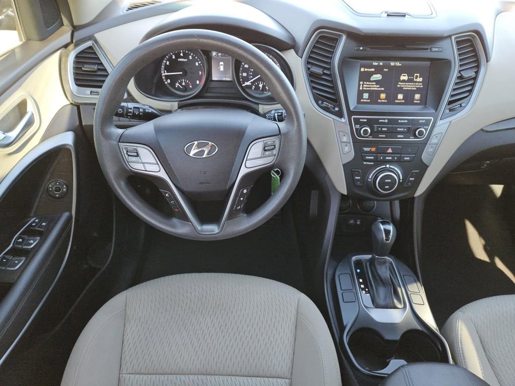 Used 2017 Hyundai Santa Fe Sport image 10
