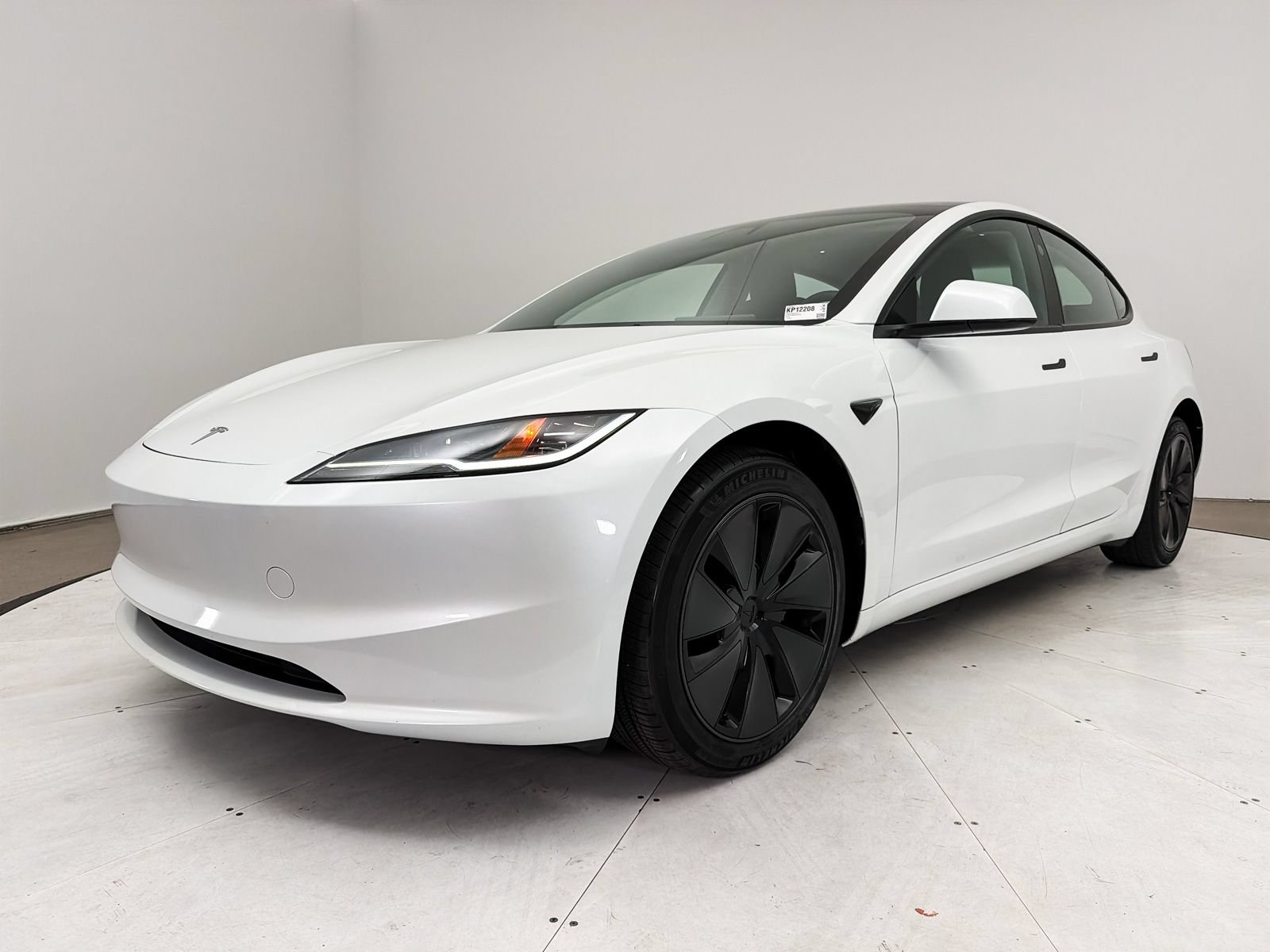 Used 2024 Tesla Model 3 Standard Range RWD image 12