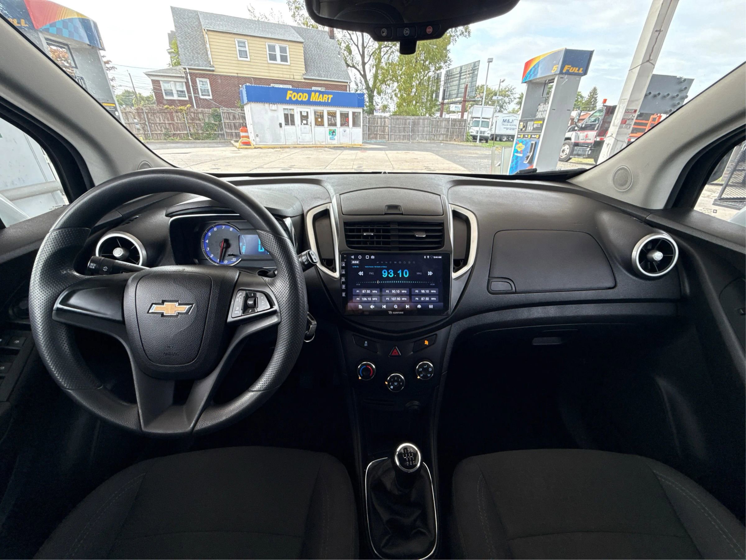 Used 2016 Chevrolet Trax LS image 24