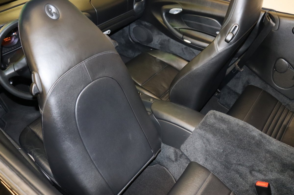 Used 2003 Porsche 911 Carrera image 39