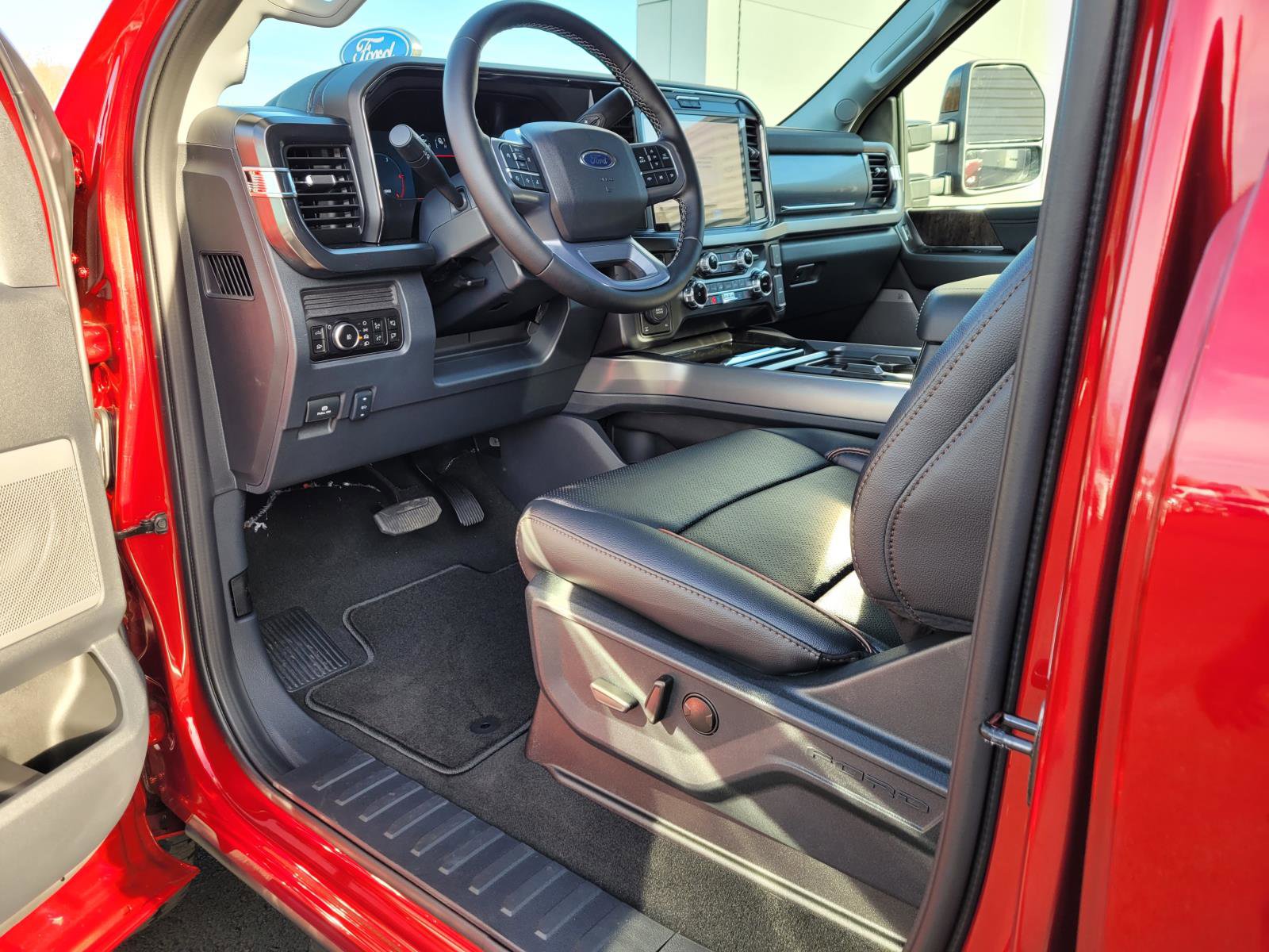 New 2026 Ford F250 Lariat w/ FX4 Off-Road Package image 10