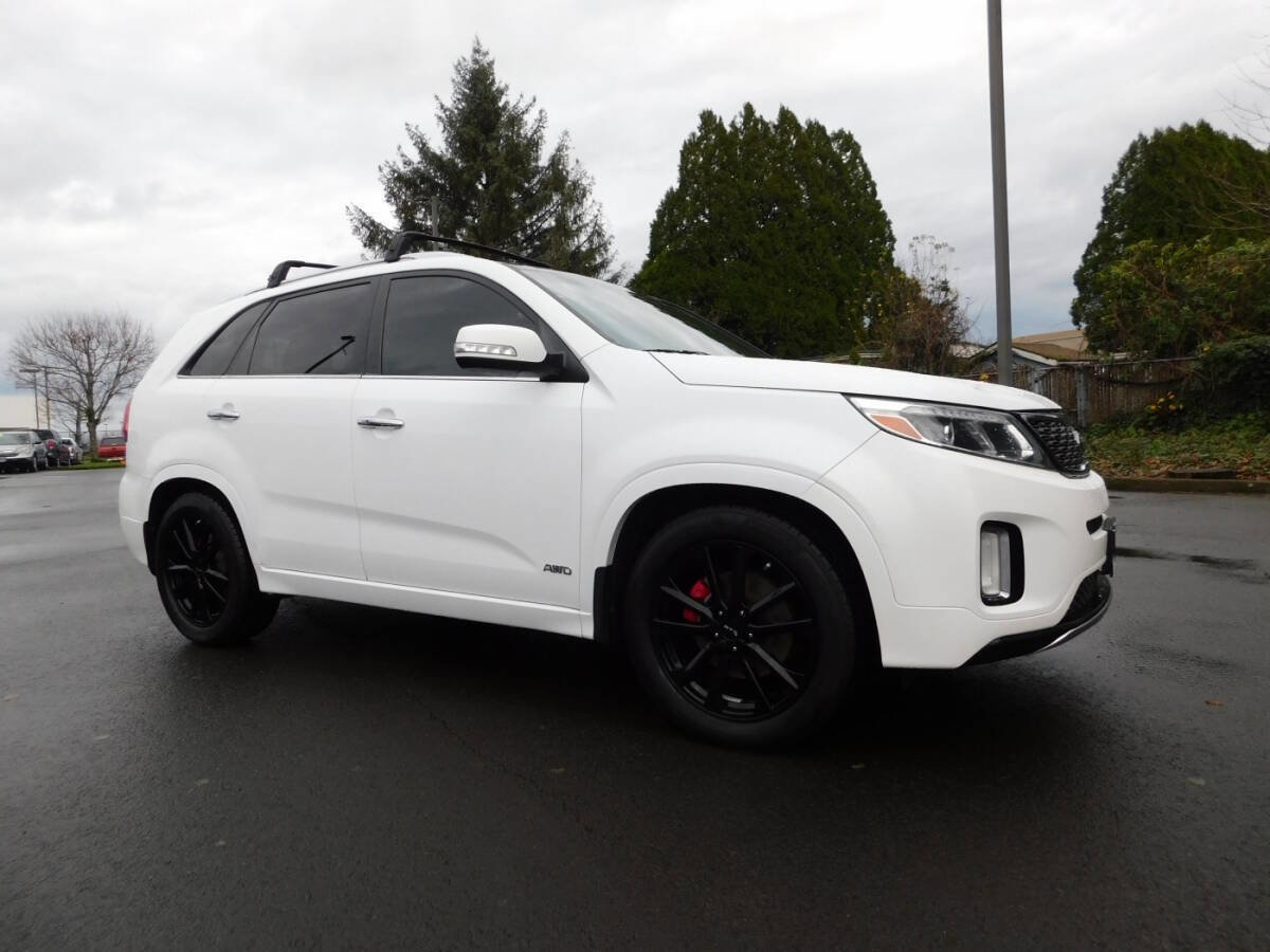 Used 2014 Kia Sorento SX w/ 3rd Row Package image 1