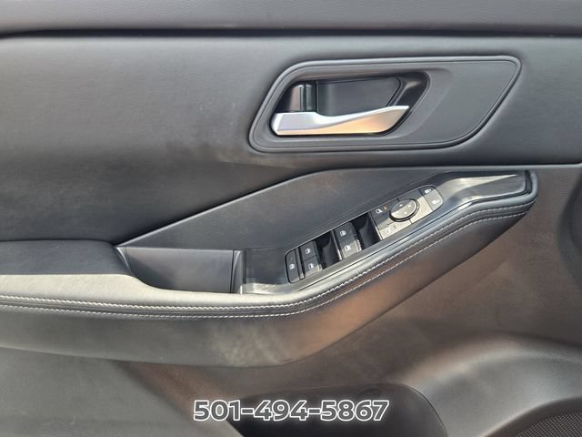 Used 2026 Nissan Rogue SV FWD image 24