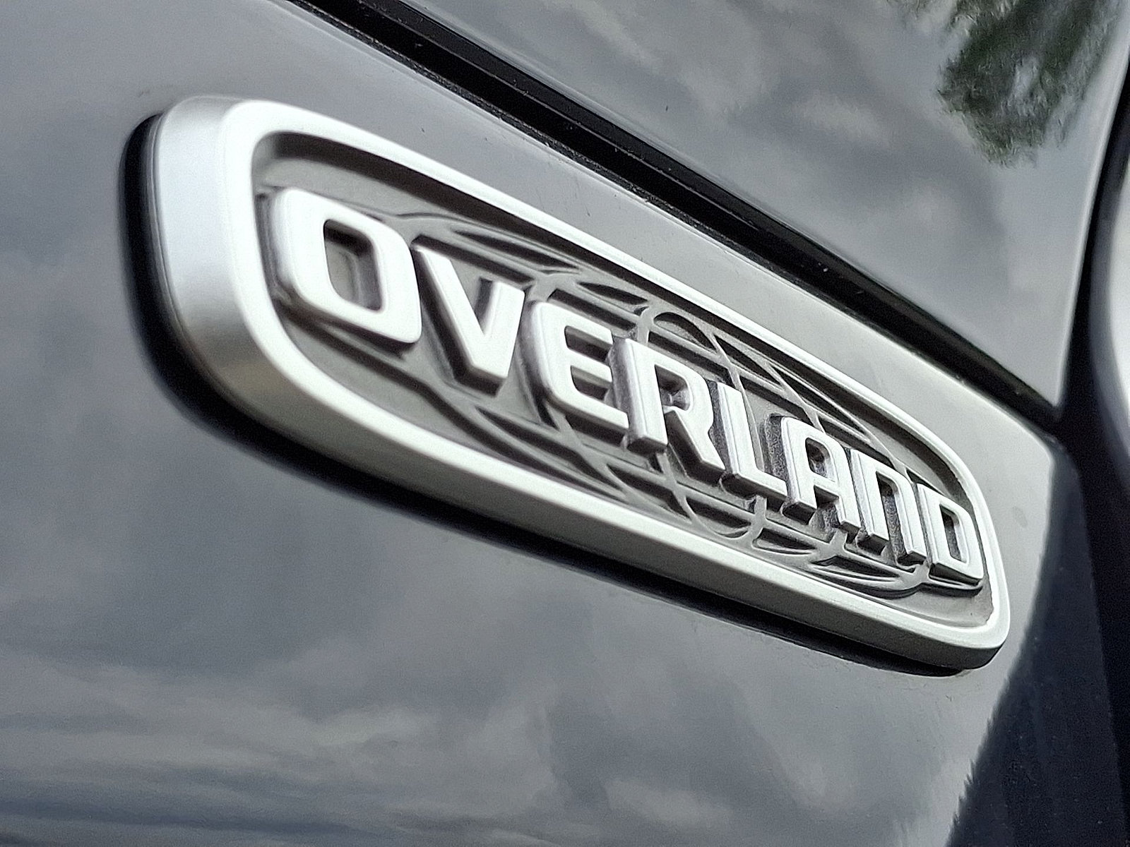 New 2024 Jeep Grand Cherokee Overland w/ Luxury Tech Group IV AWD/4WD image 19