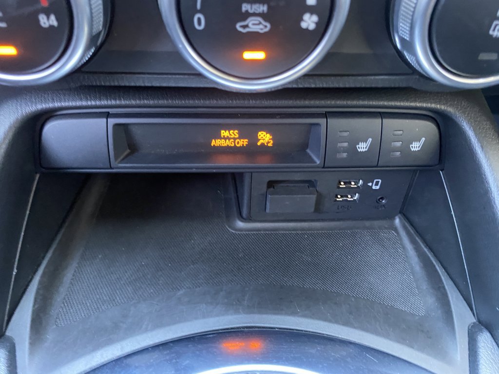 Used 2022 MAZDA MX-5 Miata Grand Touring w/ Weather Package image 25