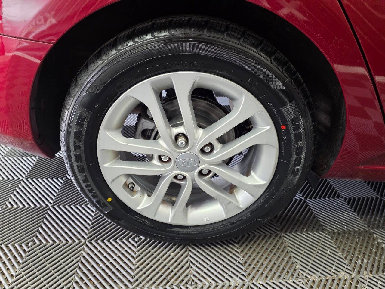 Used 2012 Kia Forte EX w/ Tech Pkg image 35