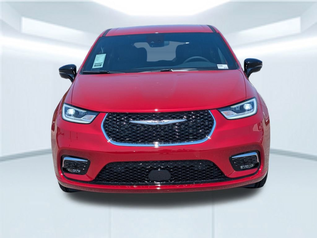 New 2026 Chrysler Pacifica Select image 10