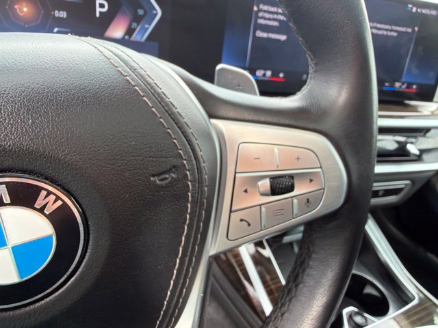 Used 2024 BMW X7 xDrive40i AWD/4WD image 17