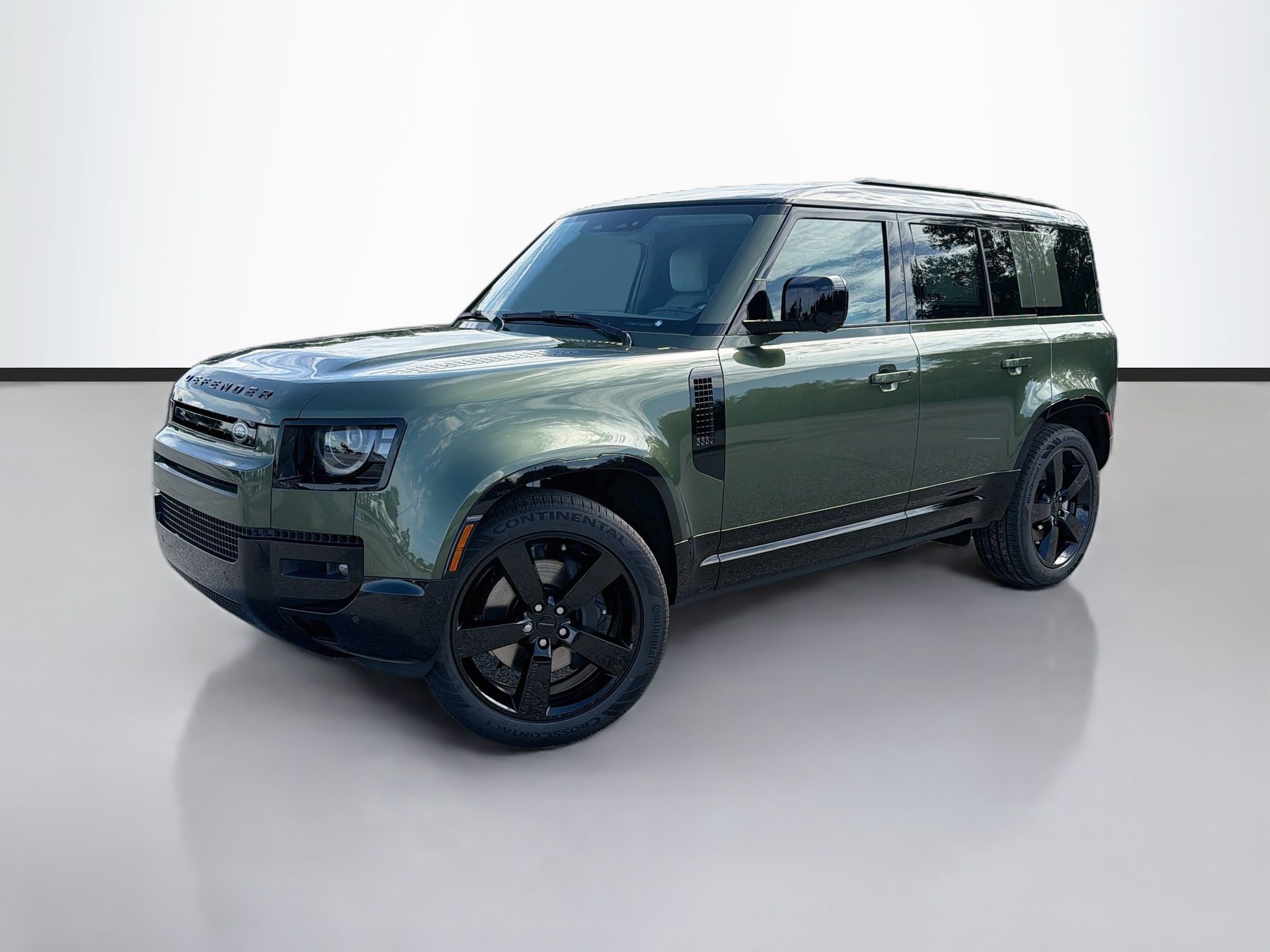 New 2026 Land Rover Defender 110 X-Dynamic SE