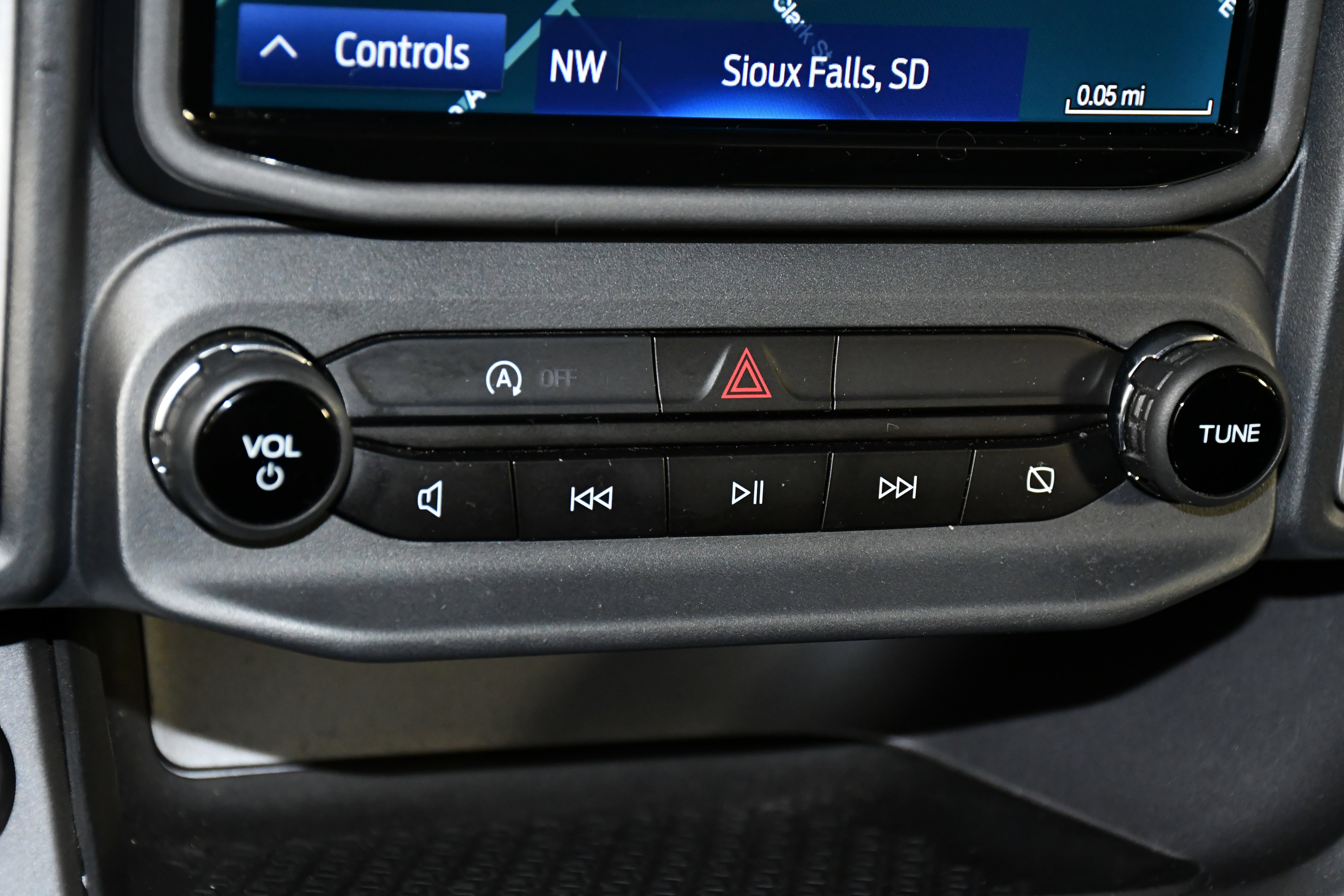 Used 2021 Ford Bronco Sport Outer Banks w/ Outer Banks Package (96D) image 29