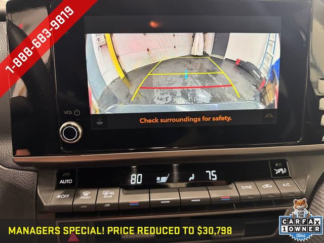 Used 2025 Toyota Camry SE AWD/4WD image 16