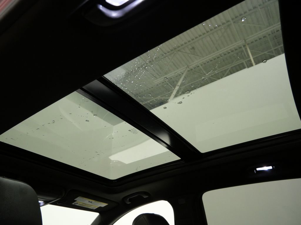 Used 2019 Cadillac XT4 Premium Luxury w/ Cold Weather Package image 4