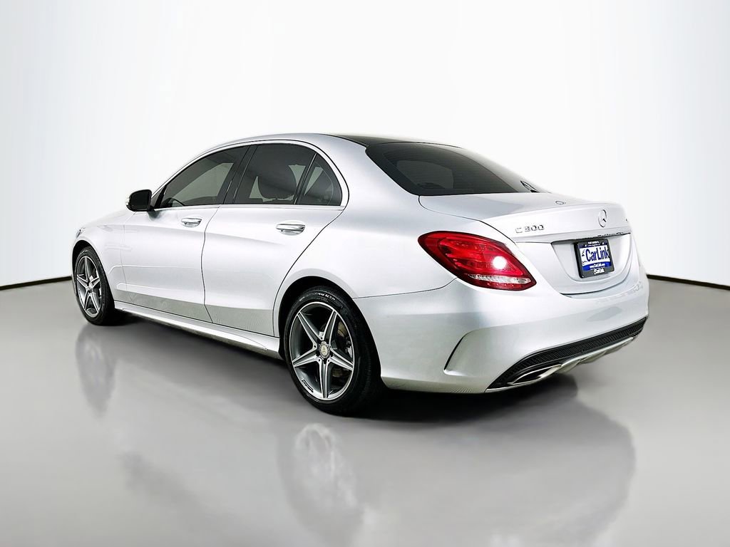 Used 2015 Mercedes-Benz C 300 4MATIC Sedan image 5