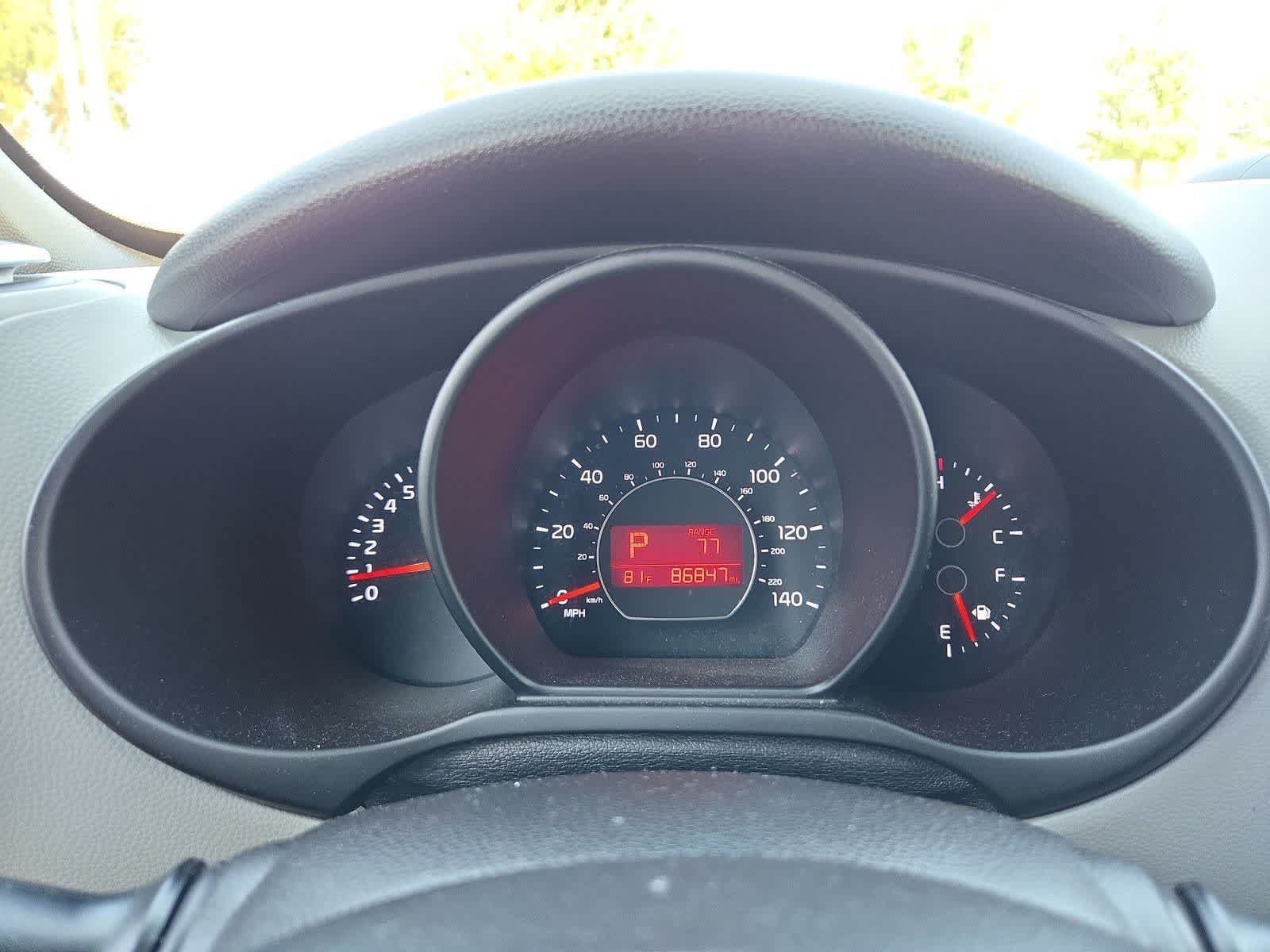 Used 2014 Kia Soul + w/ UVO w/Eservices Package FWD image 28