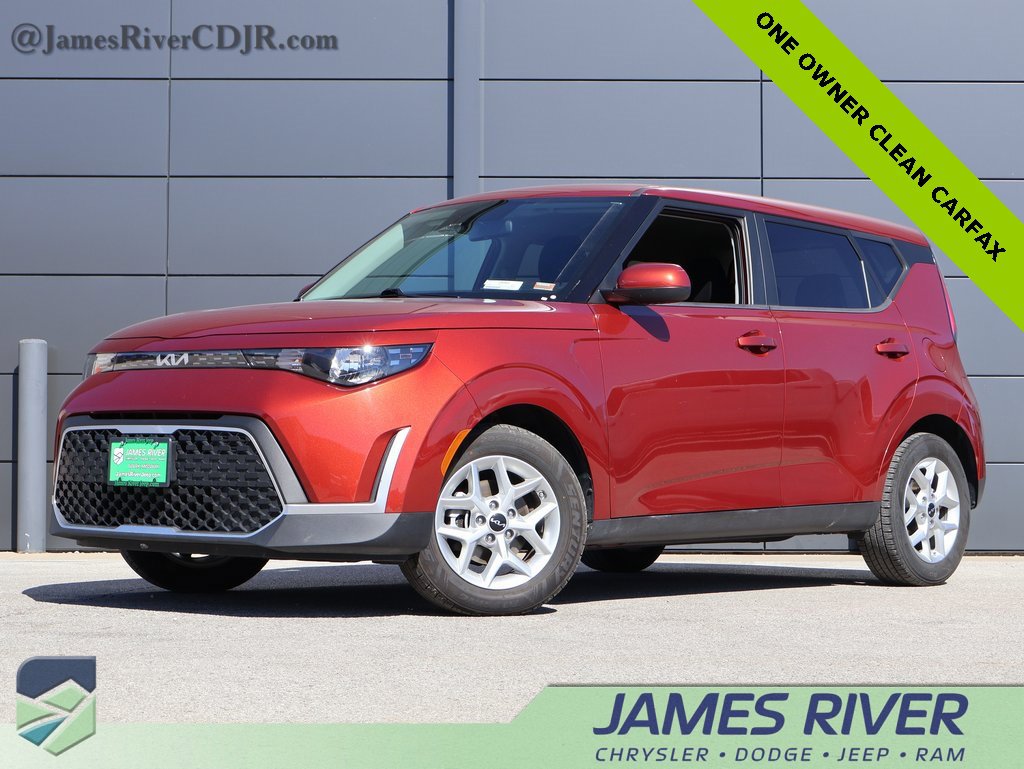 Used 2024 Kia Soul LX w/ Option Group 015