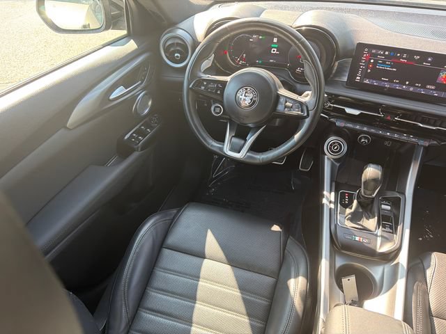 Used 2024 Alfa Romeo Tonale Veloce AWD/4WD image 20