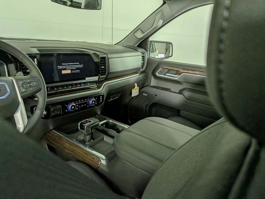 New 2026 GMC Sierra 1500 Elevation image 29