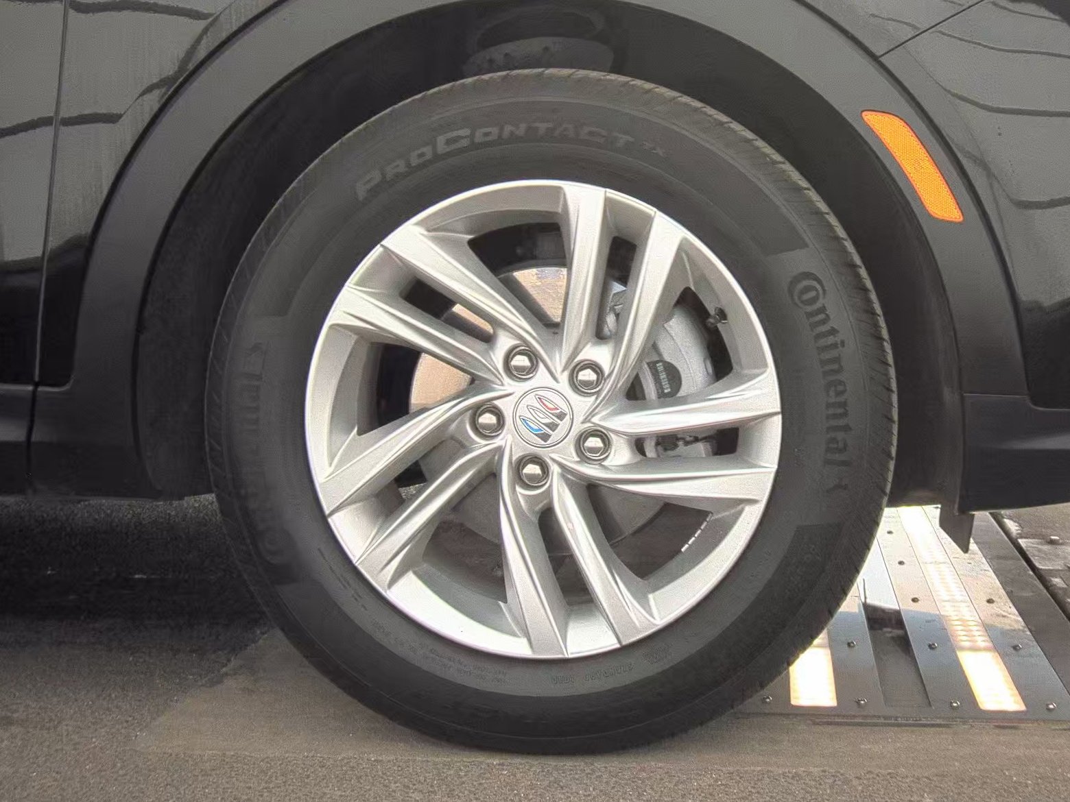 Used 2025 Buick Envista Preferred w/ Convenience I Package image 11