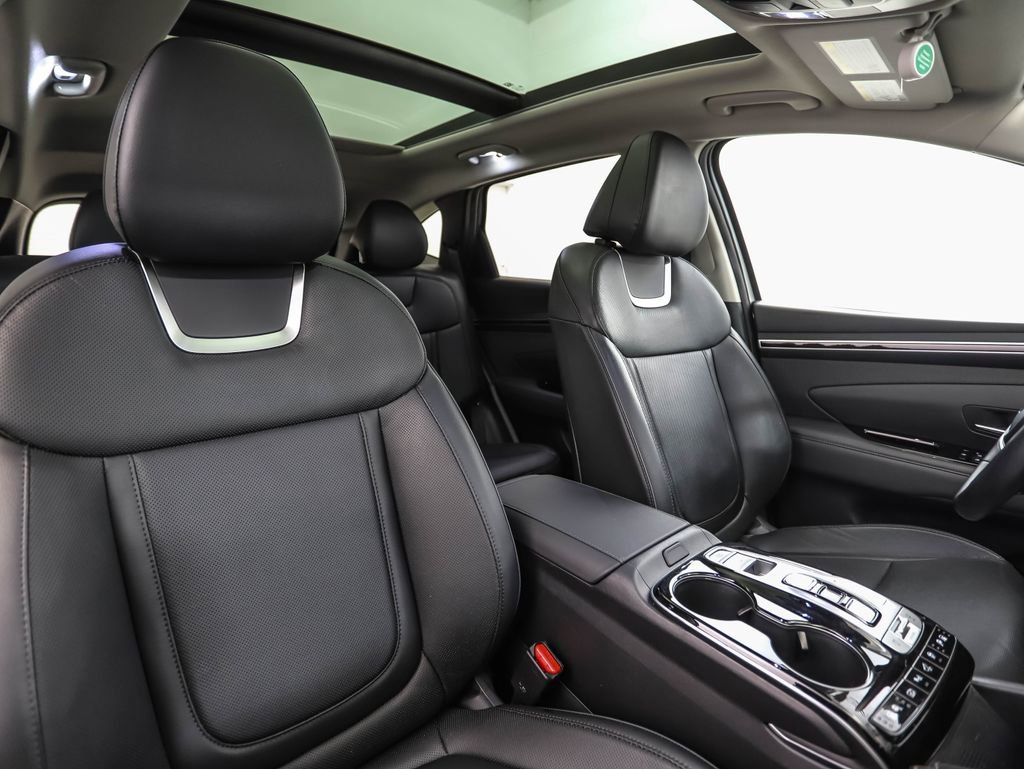 Used 2024 Hyundai Tucson Limited image 31