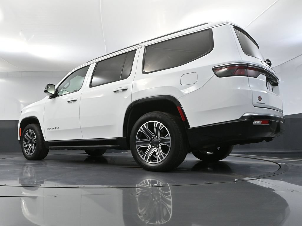 Used 2023 Jeep Wagoneer Series II AWD/4WD image 48