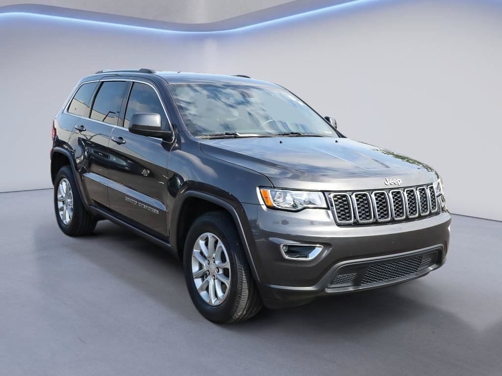 Used 2021 Jeep Grand Cherokee Laredo AWD/4WD image 10