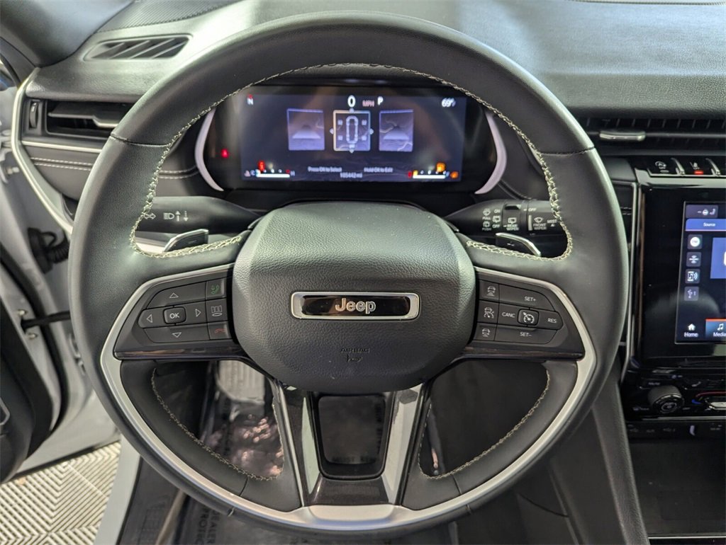 Certified 2023 Jeep Grand Cherokee L Laredo image 21