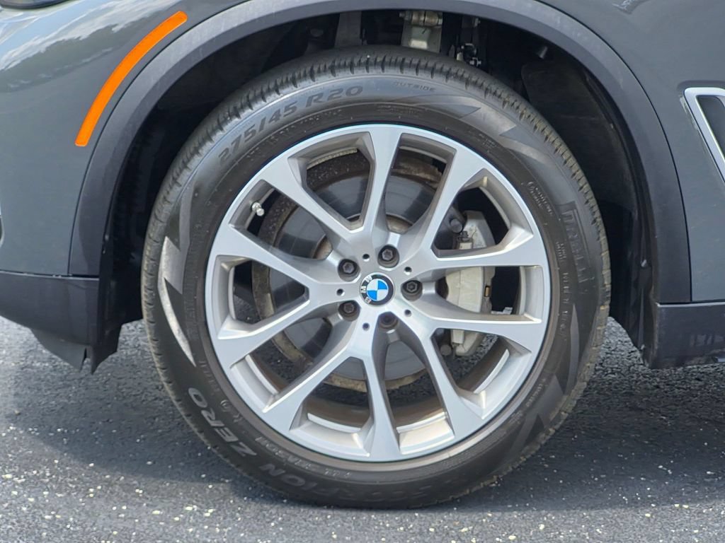 Used 2023 BMW X5 xDrive40i AWD/4WD image 9