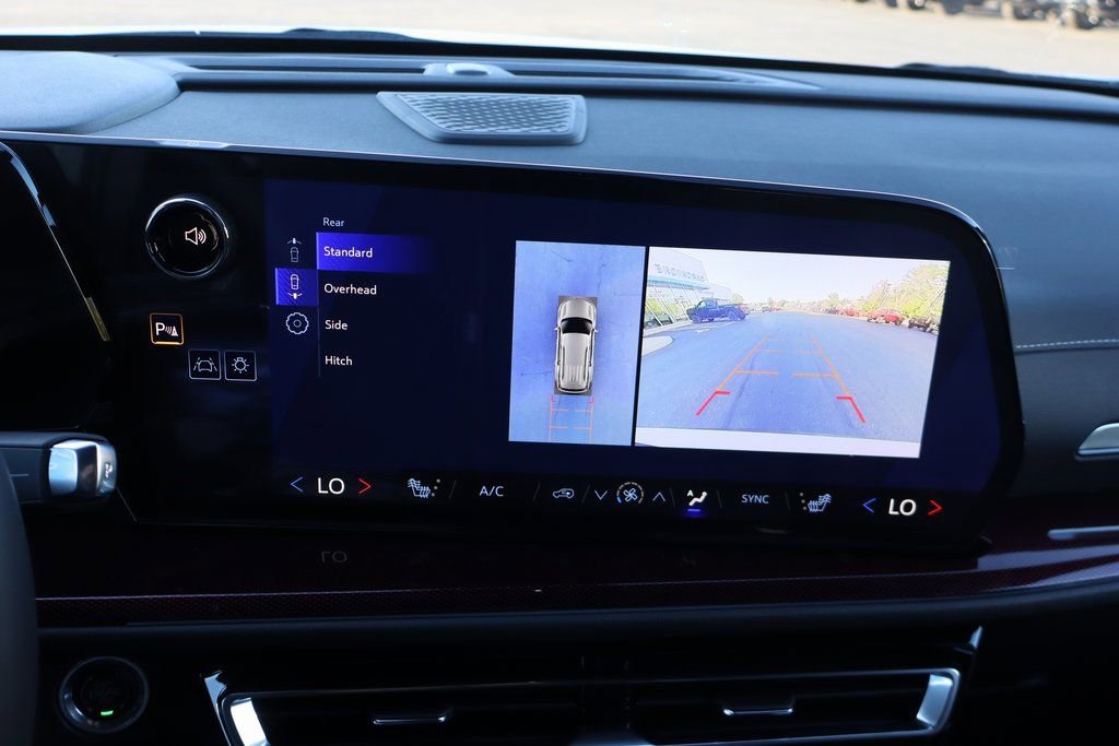 New 2026 Chevrolet Traverse Z71 w/ Enhanced Driving Package image 18