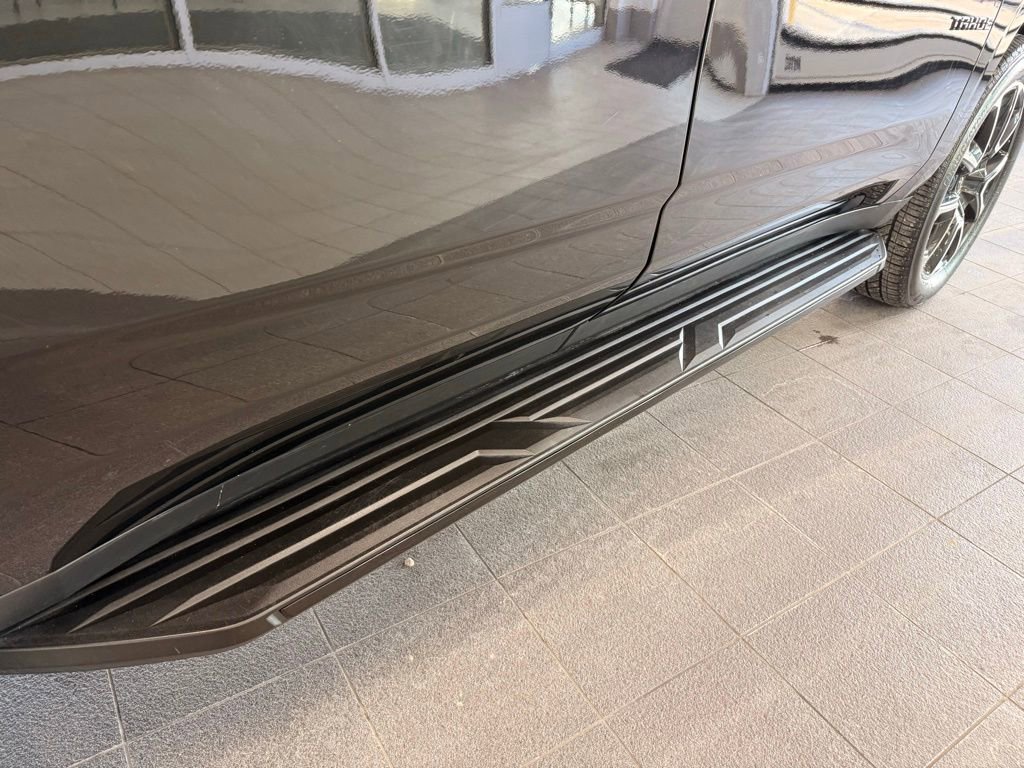 Used 2023 Chevrolet Tahoe RST image 45