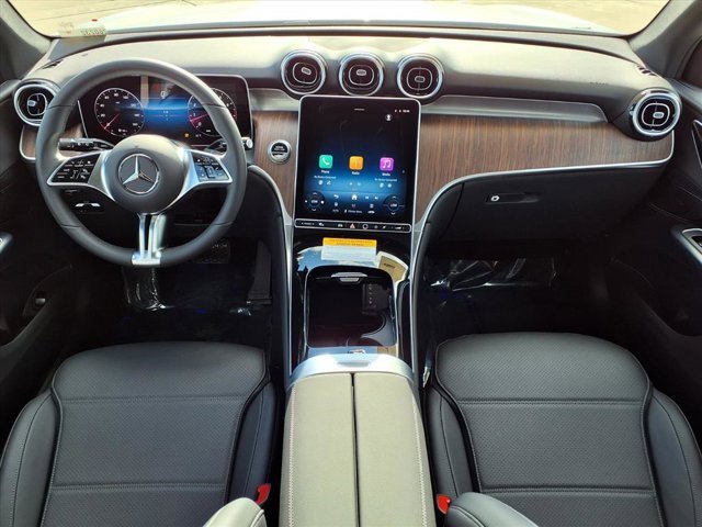 New 2026 Mercedes-Benz GLC 300 image 4