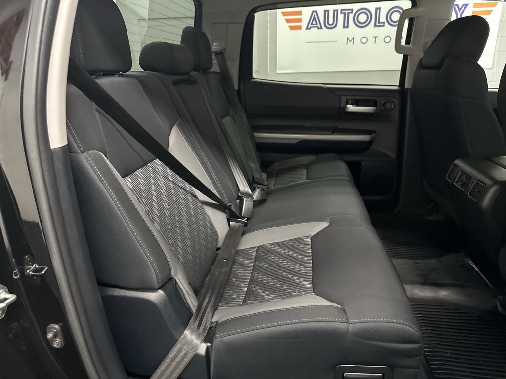 Used 2018 Toyota Tundra SR5 image 33