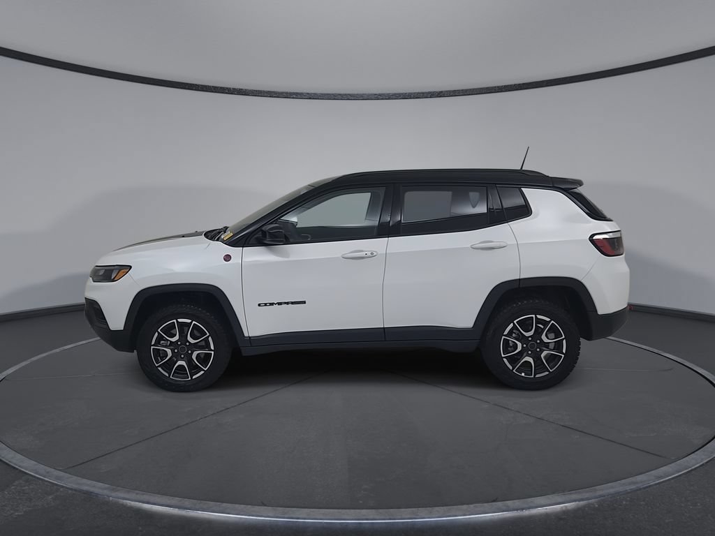 Certified 2026 Jeep Compass Trailhawk AWD/4WD image 12
