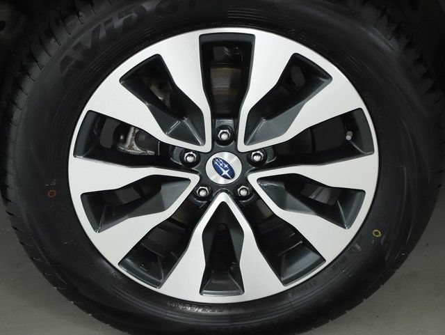 Used 2024 Subaru Outback Touring AWD/4WD image 12