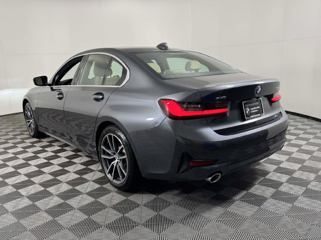 Used 2021 BMW 330i xDrive Sedan w/ Premium Package AWD/4WD image 8