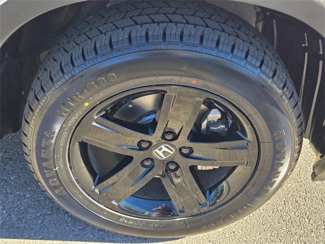 Certified 2021 Honda Ridgeline Black Edition image 9