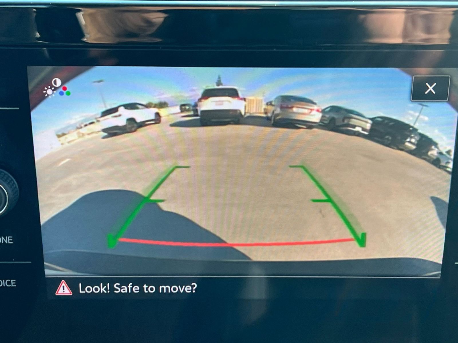 Used 2025 Volkswagen Jetta SE image 17